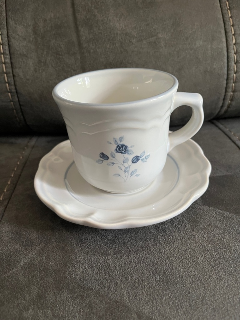 Pfaltzgraff Poetry Glossy Blue Rose Cup and Saucer set